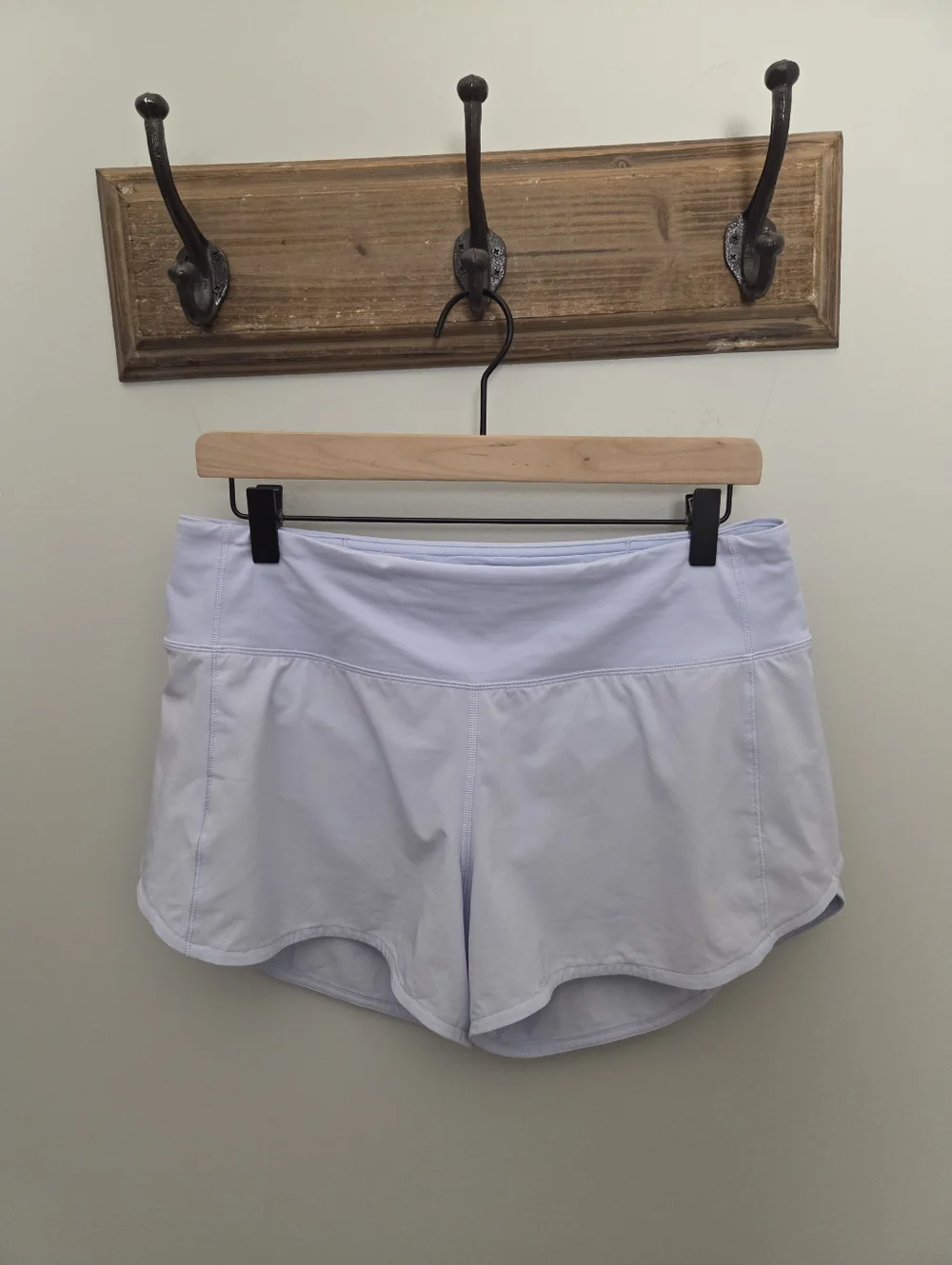 lululemon athletica light lavender